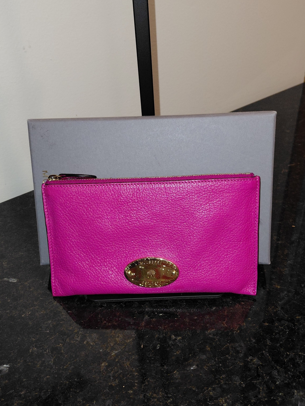 Mulberry Bayswater Fuchsia Leather Zip Pouch with Gold Hardware💕💕